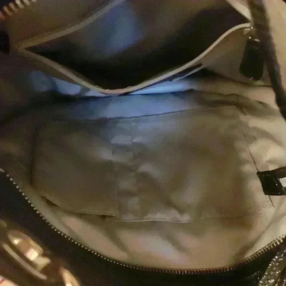 COACH VINTAGE PATENT SIGNATURE TOTE